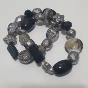Avon Studio 1886 Metallic Monotone Stretch Bracelet🌴